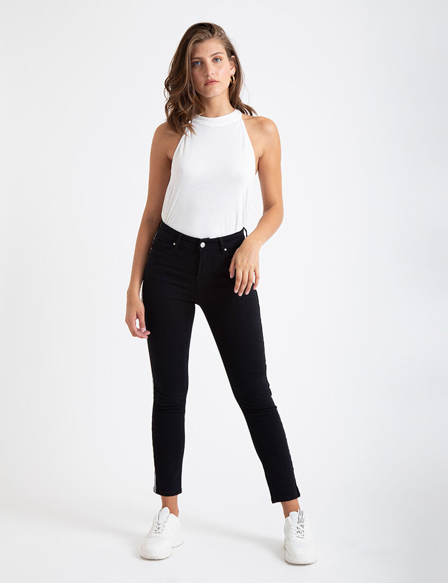 Polera Básica Icono Halter