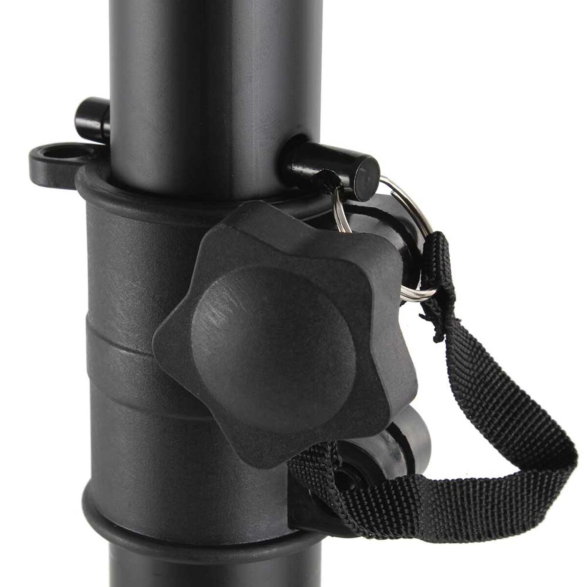 Soporte Parlantes Introtech ITSTSP01 Cap. 15"