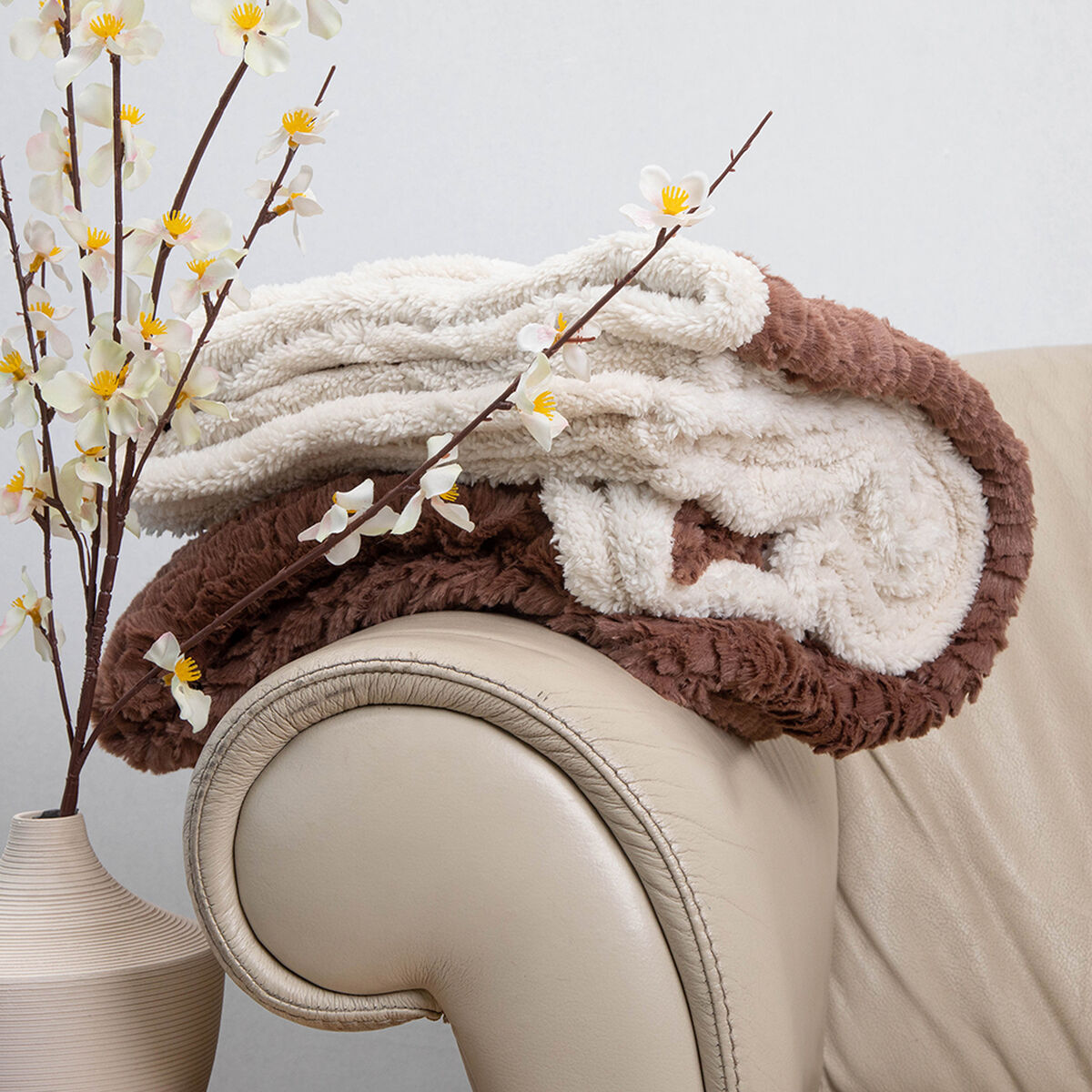 Manta de Poli&eacute;ster Doral 1 Plaza Deluxe Caf&eacute;