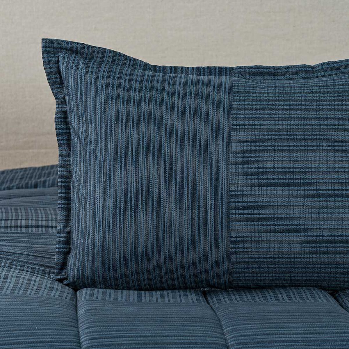 Plum&oacute;n Sherpa Cannon 1.5 Plazas Termico Nivche