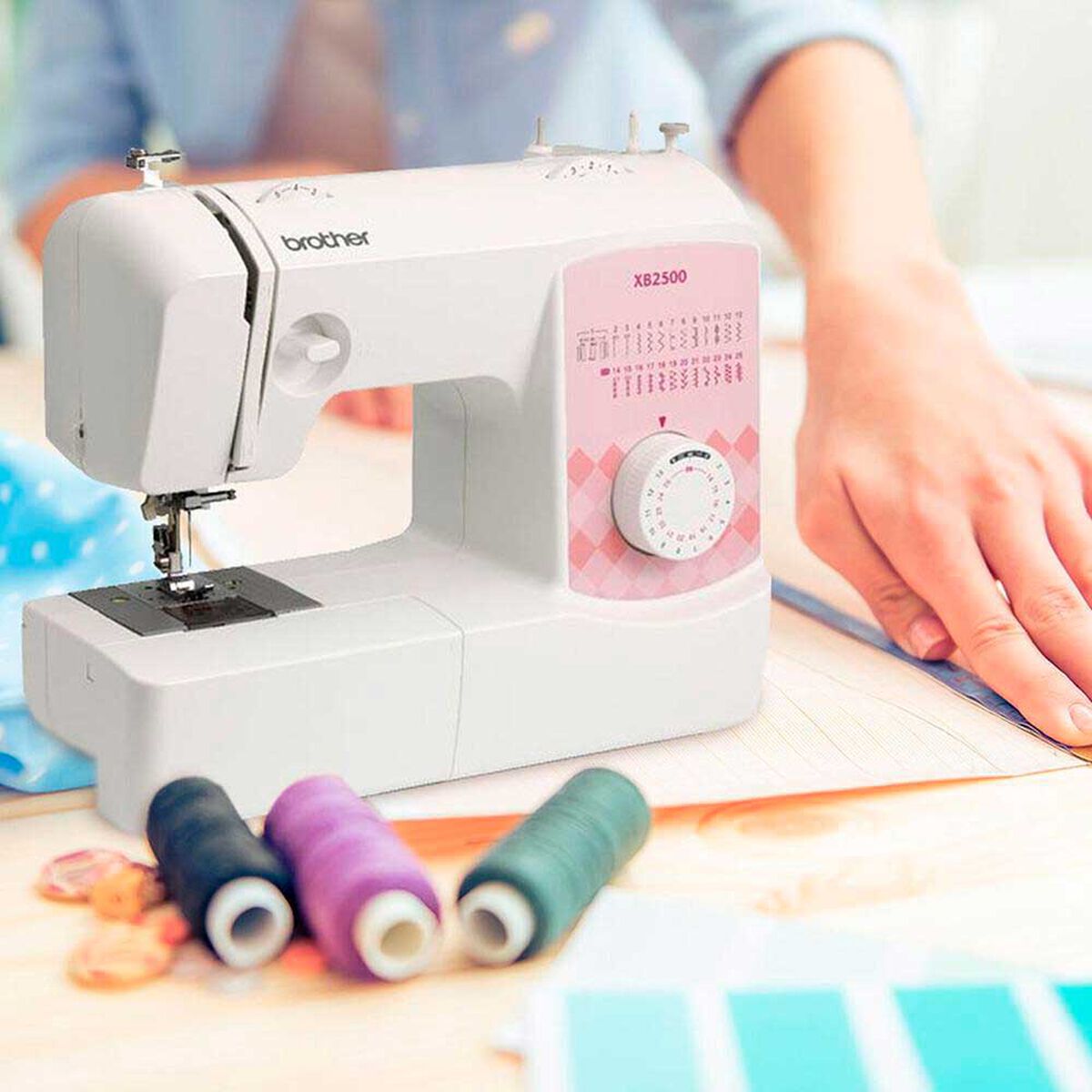 M&aacute;quina de Coser Dom&eacute;stica Brother XB-2500