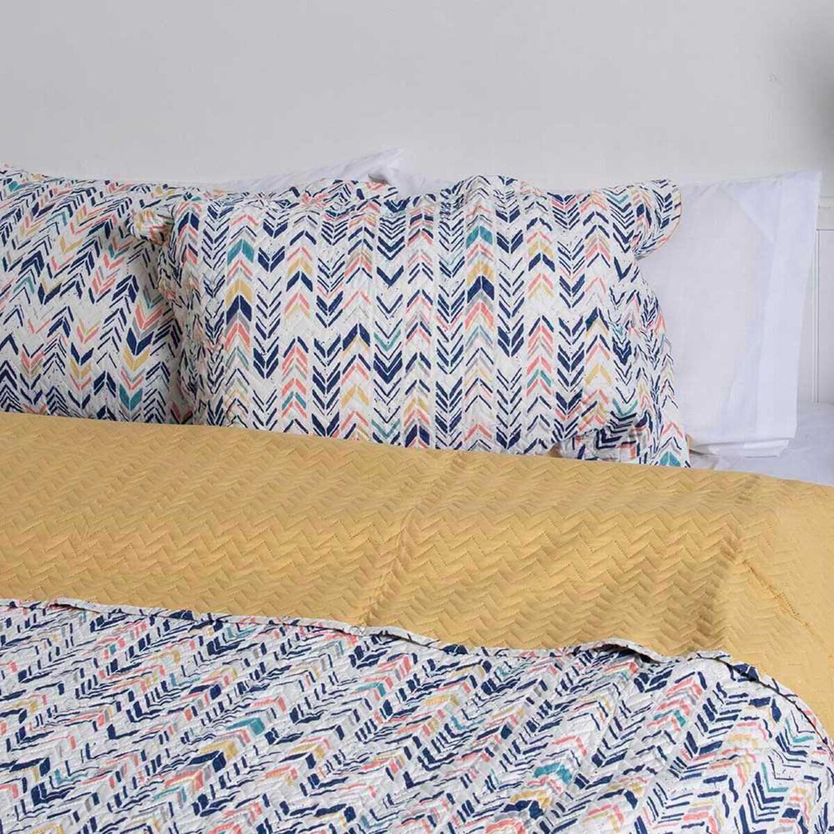 Quilt Mashini 1,5 Plazas Estampado Guayama