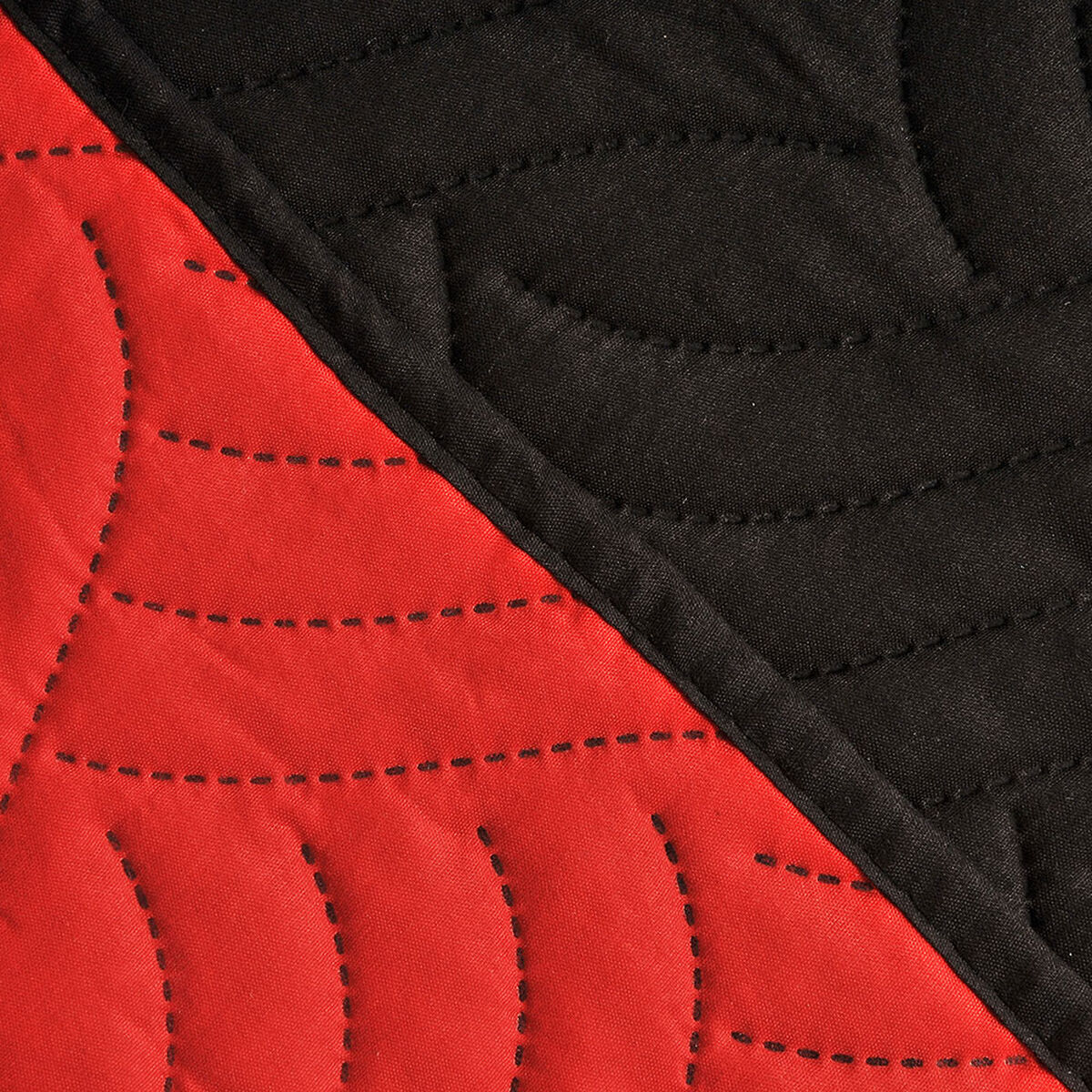 Quilt Rock King Negro - Rojo