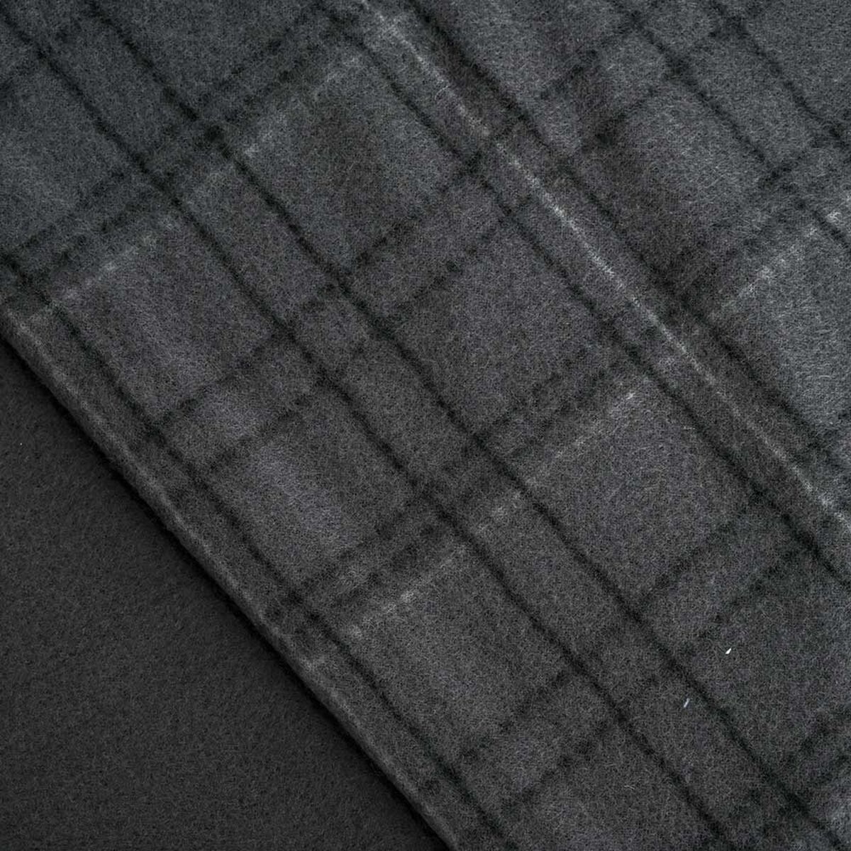 Juego de S&aacute;banas Polar American Family 1,5 Plazas Roy No Aplica Gris