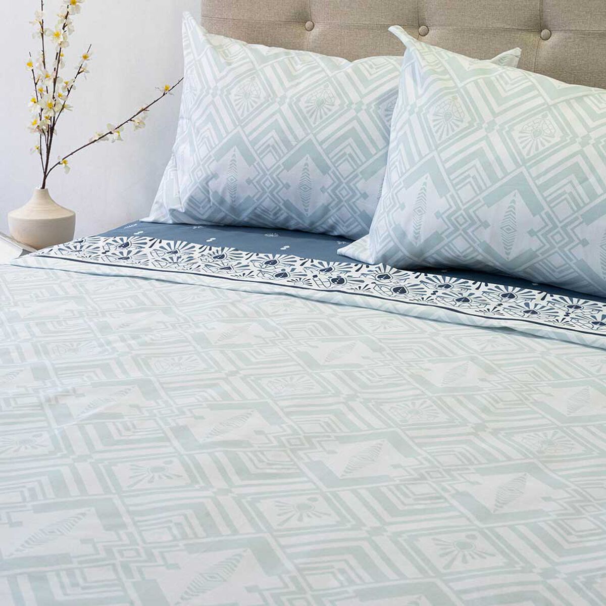 Juego de S&aacute;banas Doral 144 Hilos 2 Plazas Premium Mystic