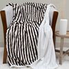 Manta Doral Jacquard Two Tones 127x152 cm D4