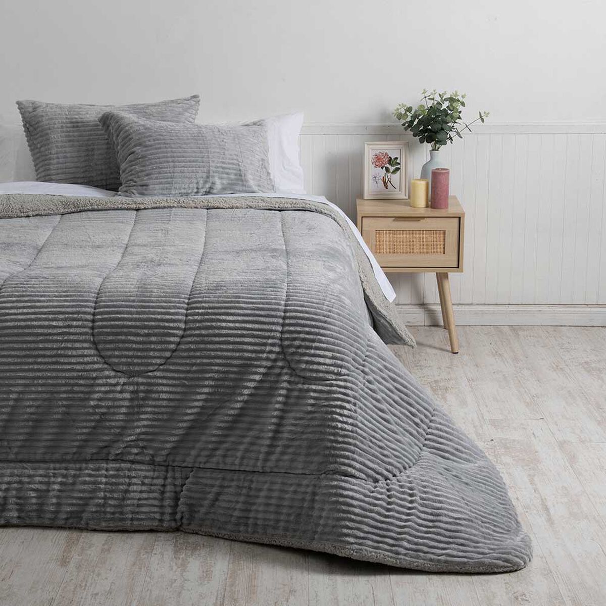 Plumón Liso Mashini Súper King Corduroy Coral Sherpa Gris