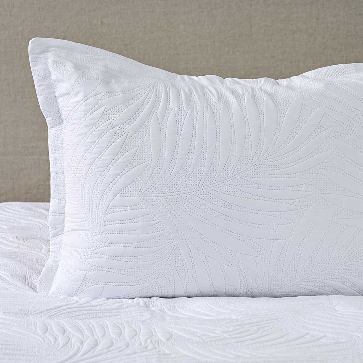 Quilt American Family 1.5 Plazas Marquis White