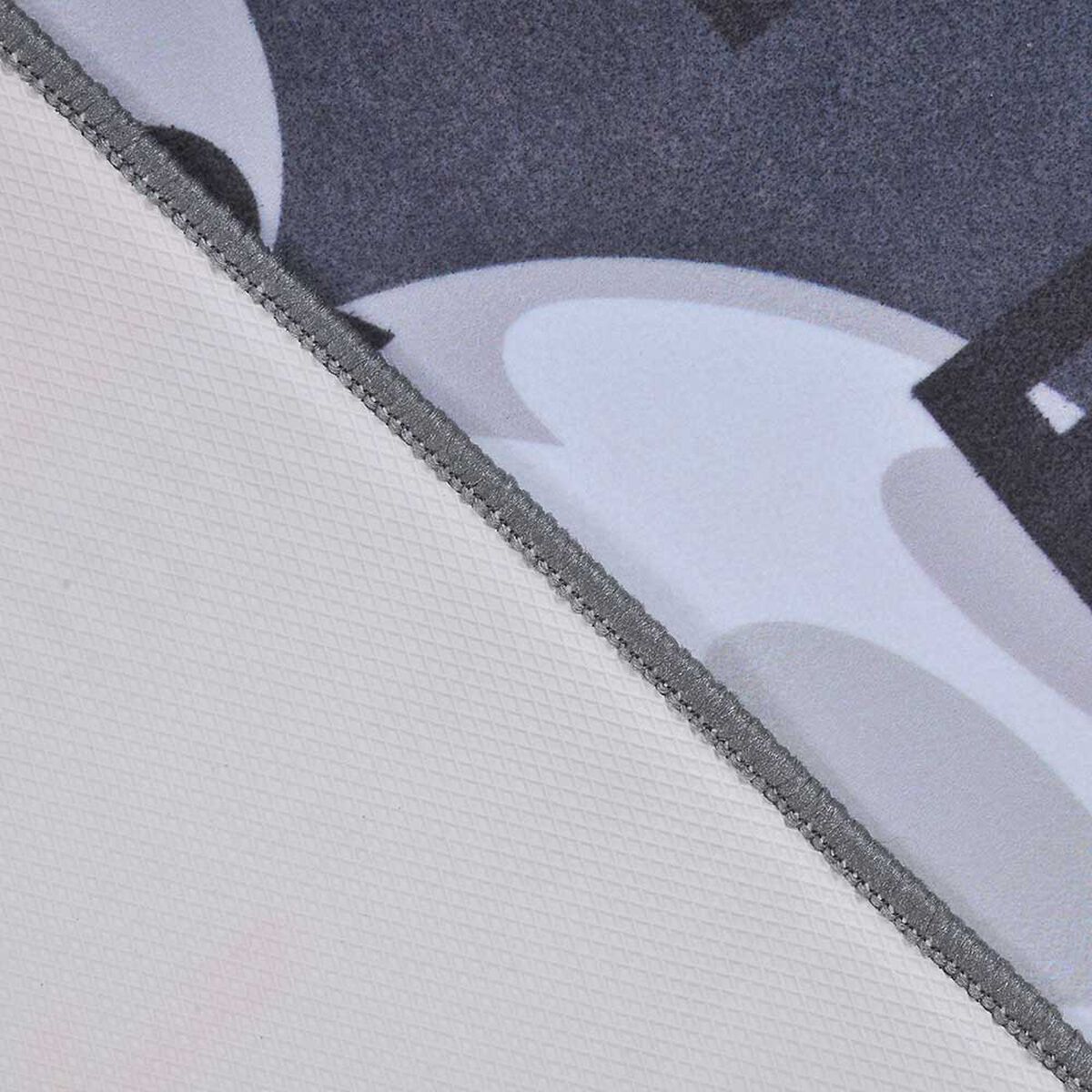 Bajada de Cama Disney Mickey Ventiocho 50 x 90 cm