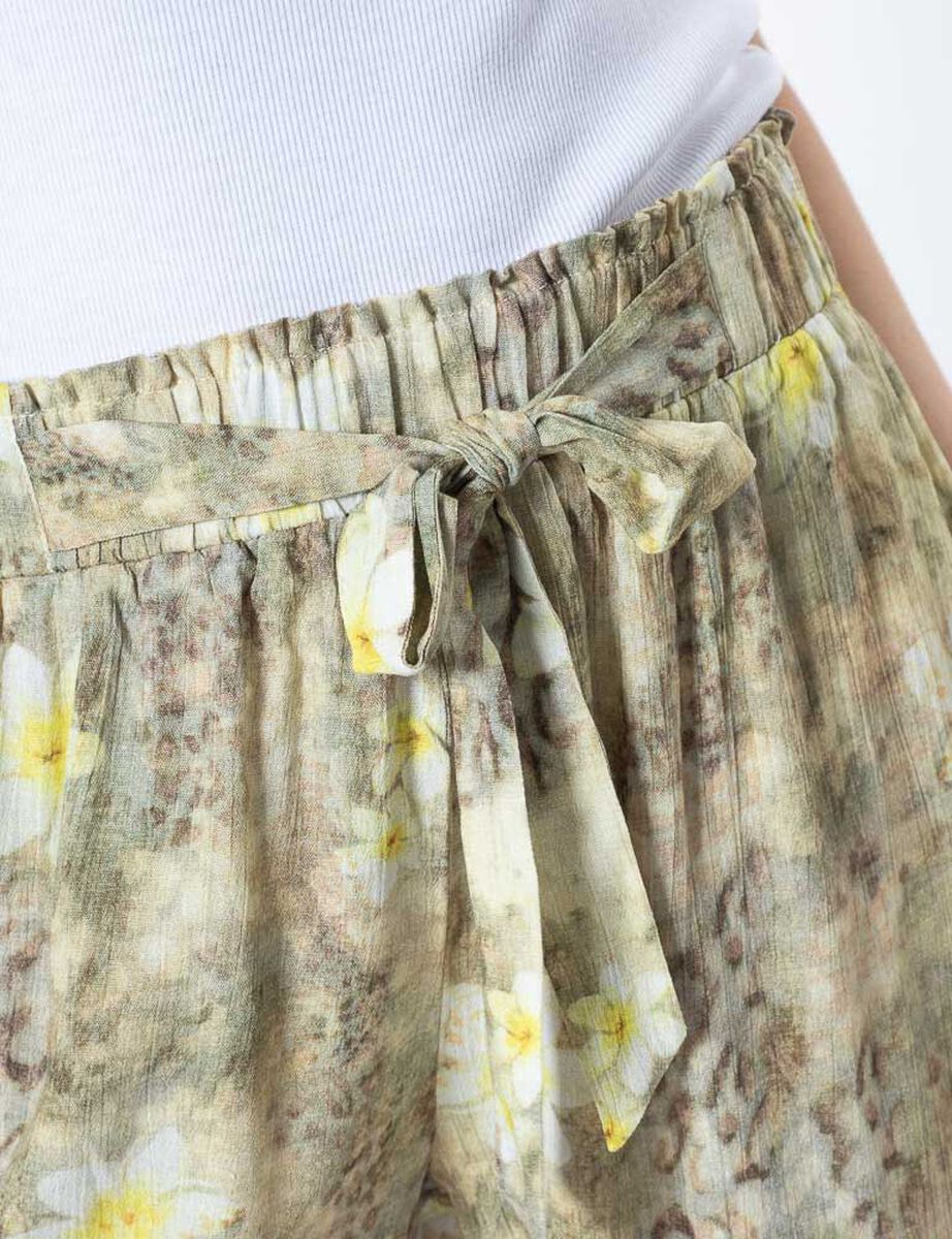 Short Mujer Icono
