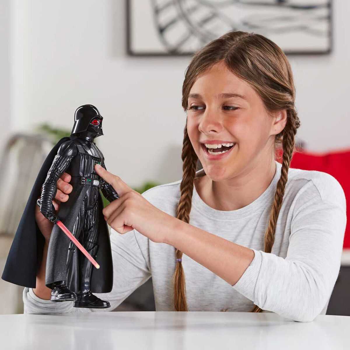 Figura de Acción Star Wars Galactic Action Darth Vader