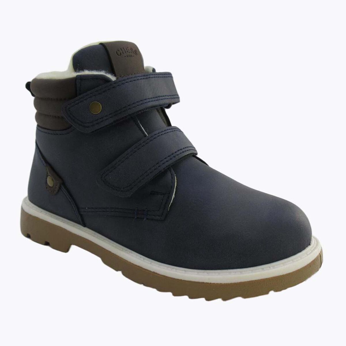 Bota Urbana Ni&ntilde;o Chess