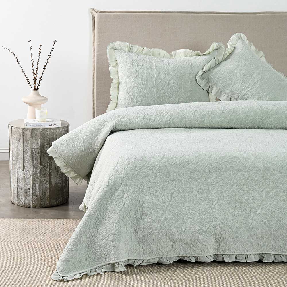 Quilt Royal Supreme Súper King Ruffle Sage