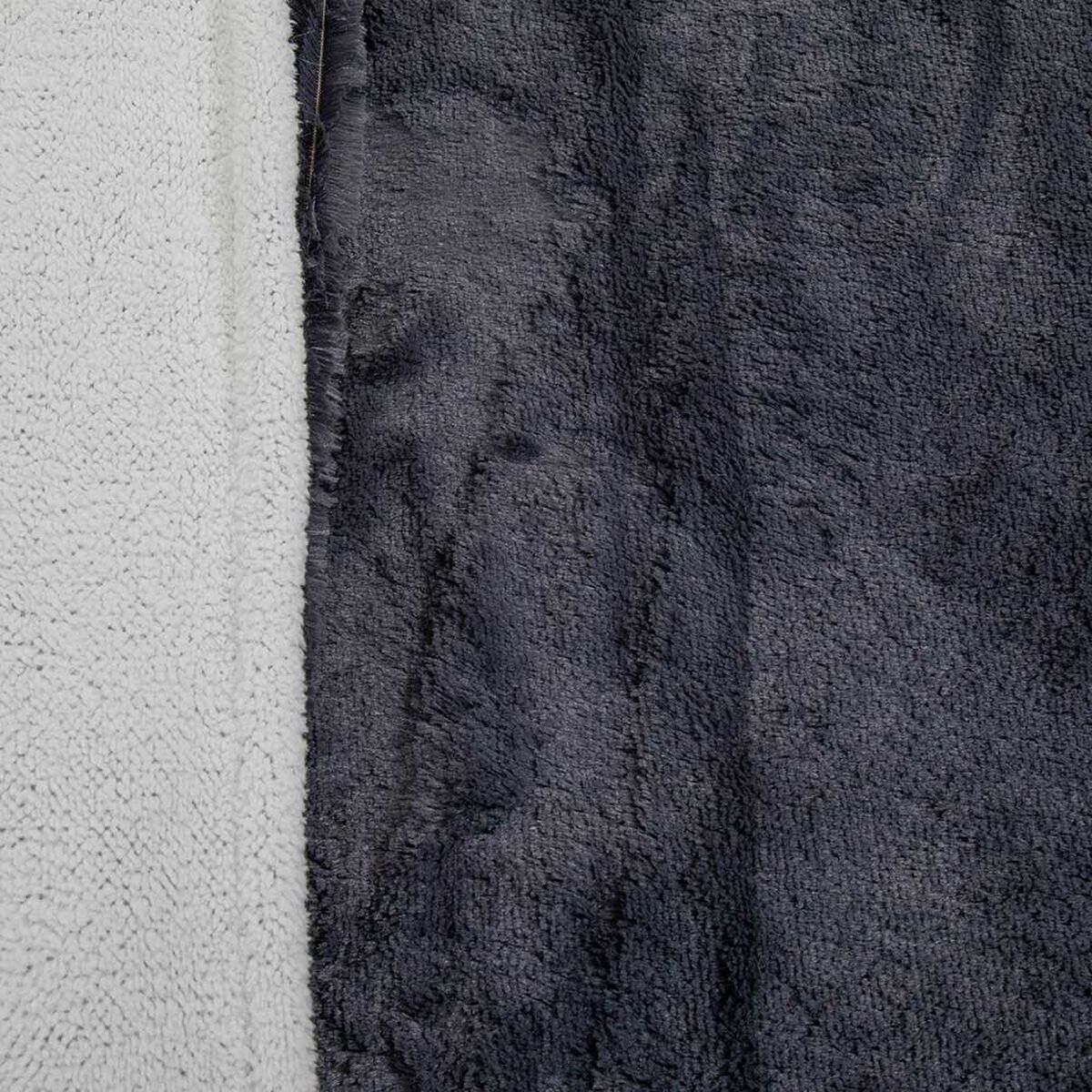 Frazada Poliéster Doral 2 Plazas Deluxe Negro