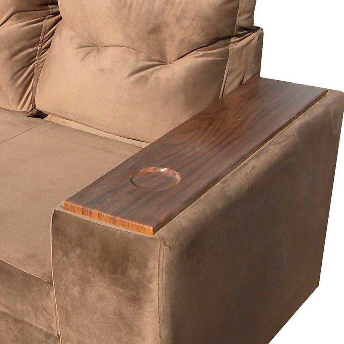 Juego de Living Almore Wilson Sof&aacute; 3 Cuerpos + Dos Pouf Caf&eacute;