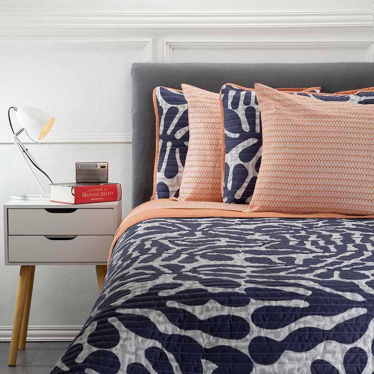 Set Quilt + Juego de S&aacute;banas Casanova King Beltr&aacute;n