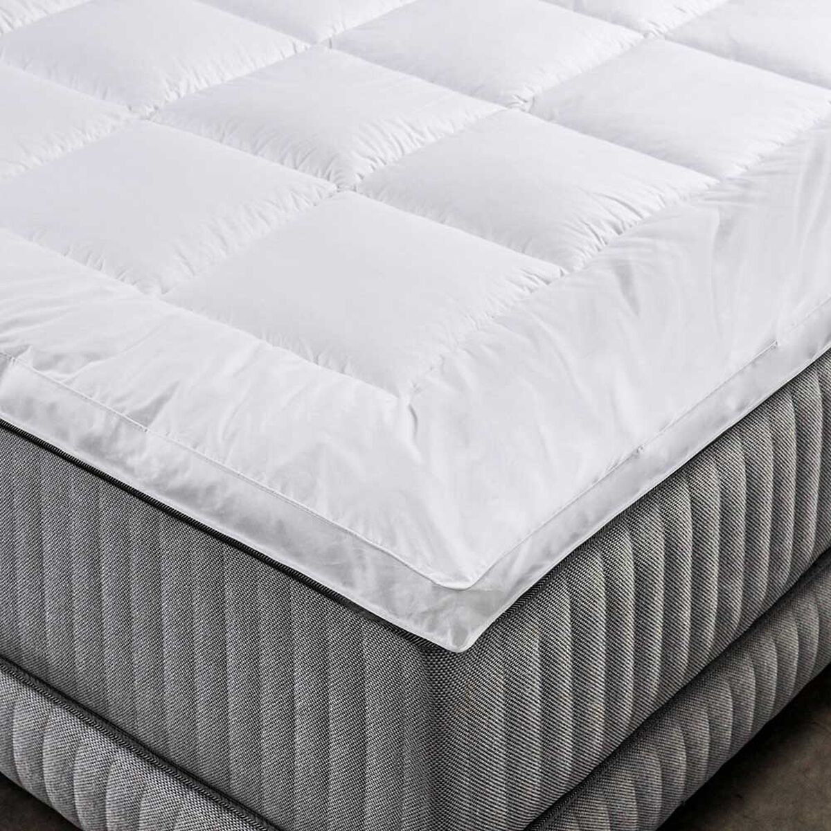 Cama Europea Cannon 2 Plazas Hybrid Cotton + Topper + Almohadas Down Alternative 50x70 cm
