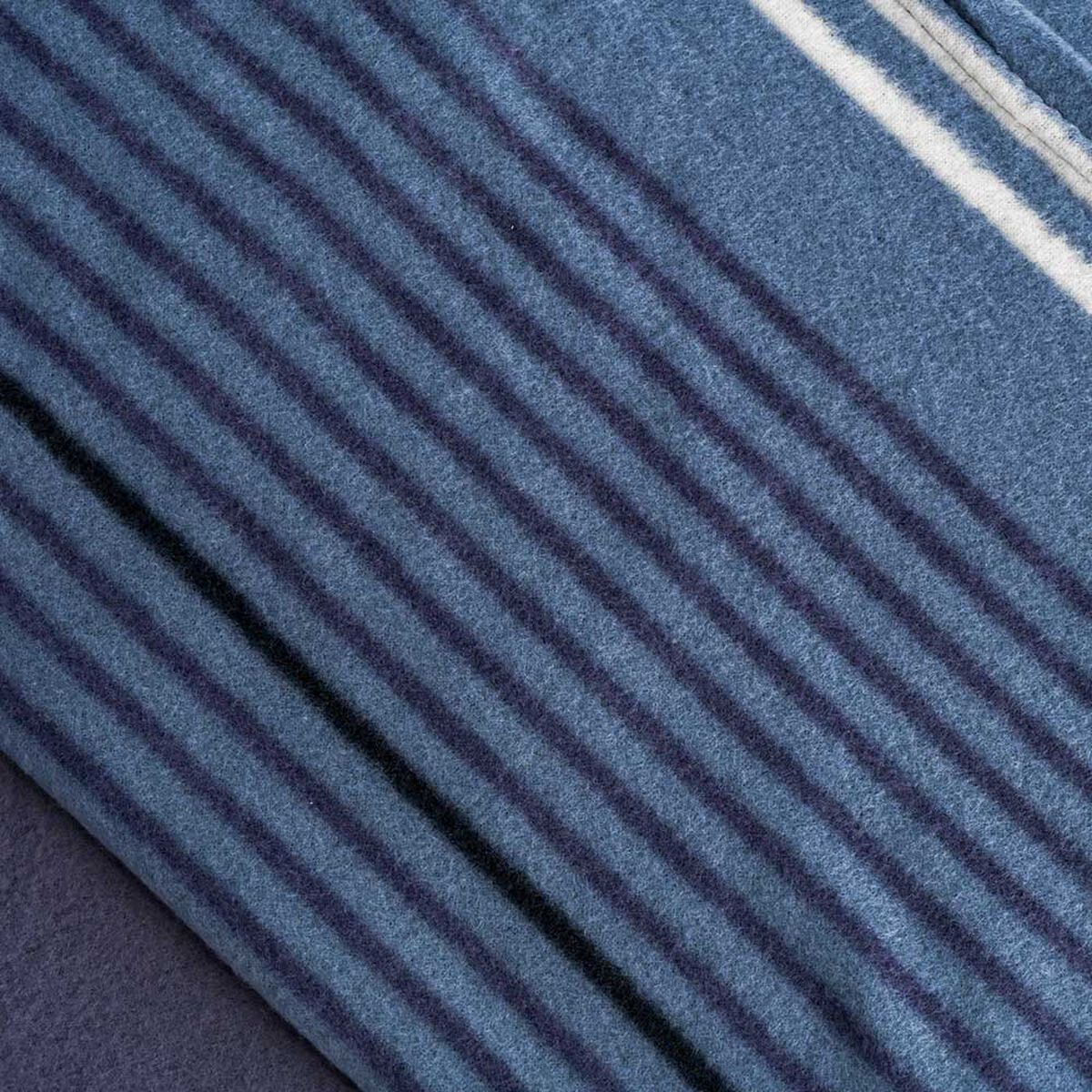 Juego de S&aacute;banas Polar American Family King Ben No Aplica Azul