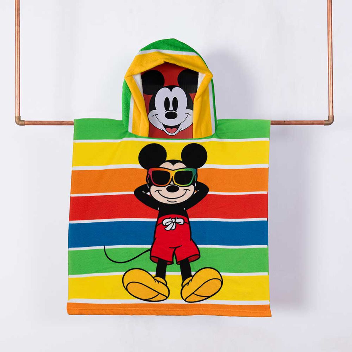 Toalla de Playa con Capucha Infantil Disney Rainbow Mickey 60 x 120 cm