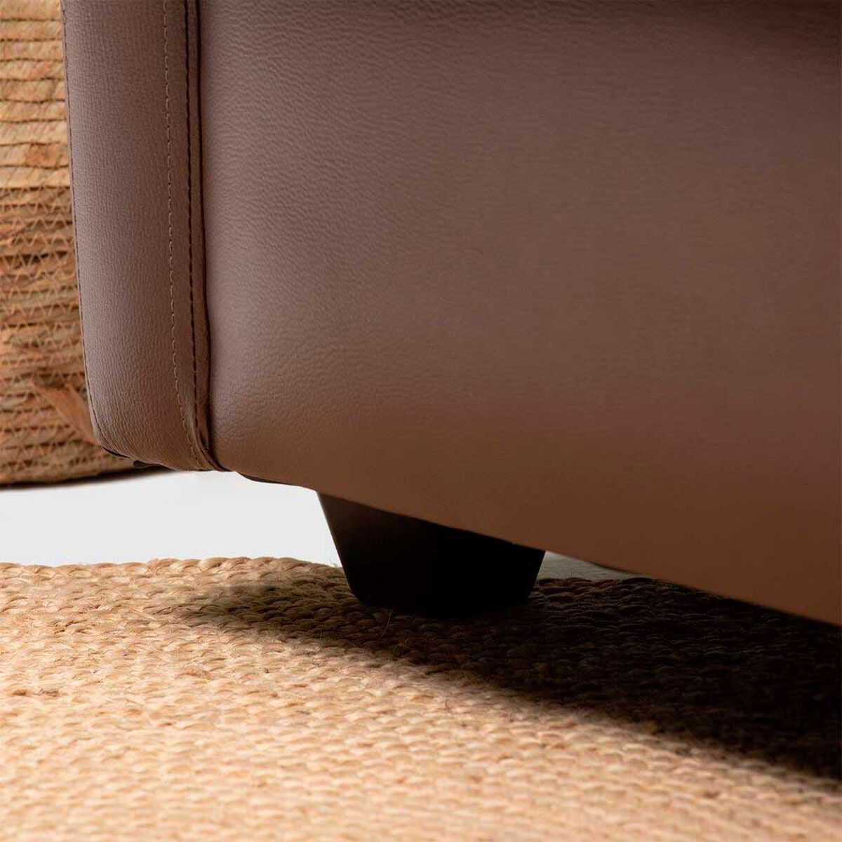 Poltrona Cabsur Caburga PU Café