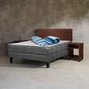 Combo Cama Europea Celta 2 Plazas Atlantis Black + Respaldo + 2 Veladores Casanova Nogal + Set Textiles + Almohadas