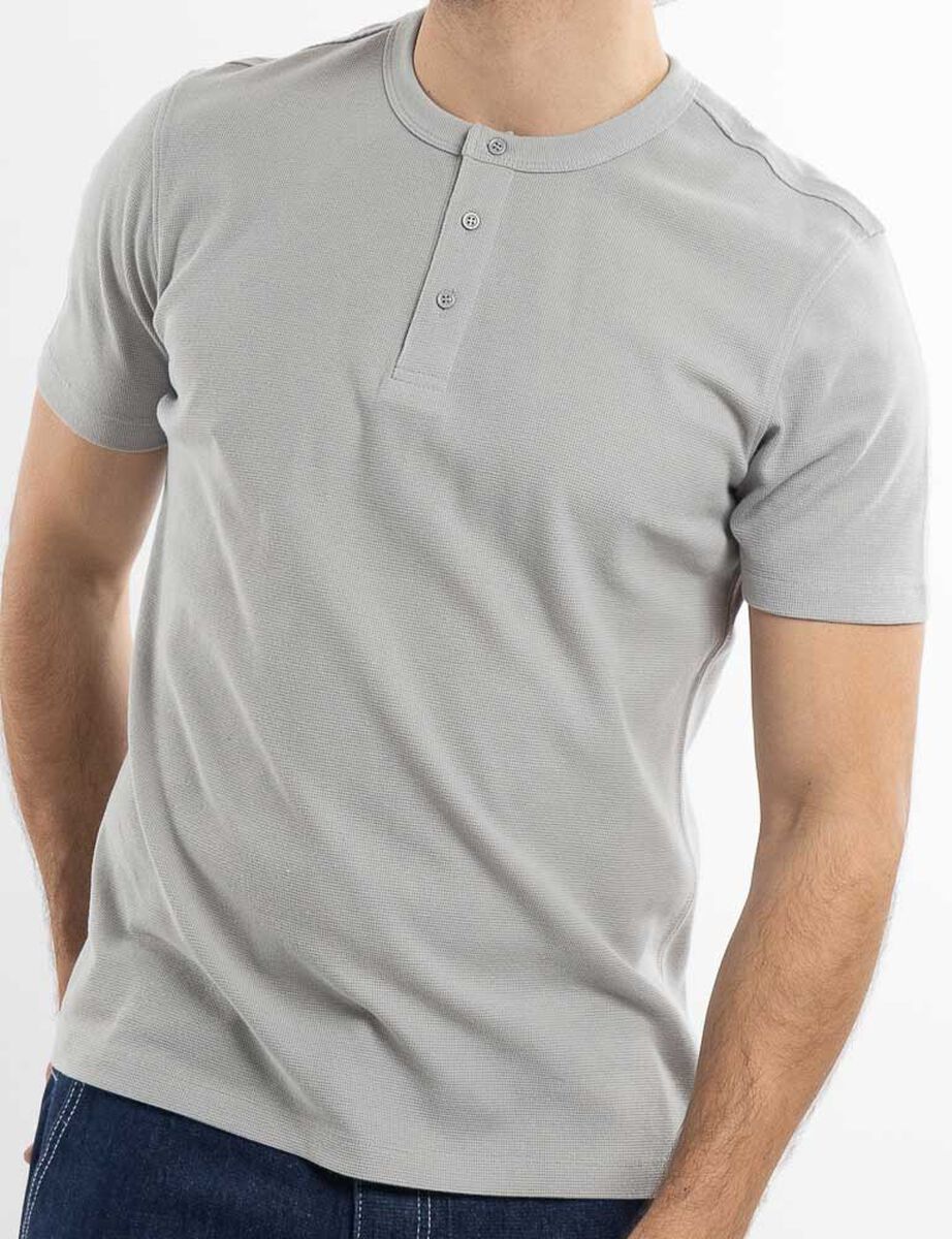 Polera Textura Con Cuello Hombre Icono