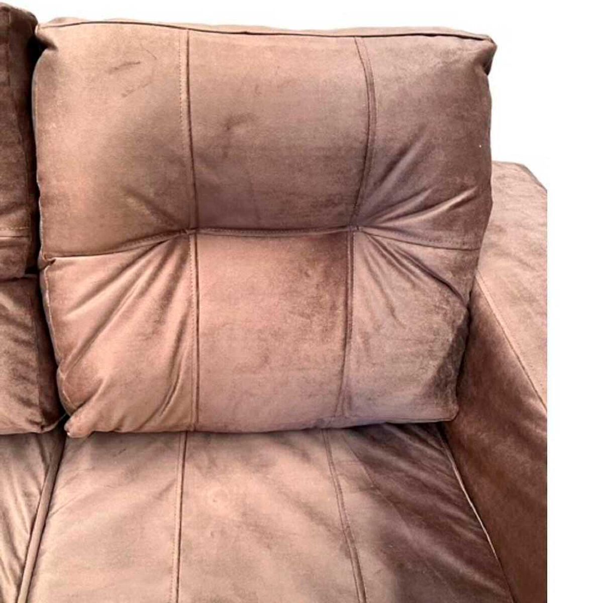 Juego de Living Kea Nize Felpa Sof&aacute; 3 Cuerpos + Dos Pouf 1 Cuerpo Caf&eacute;