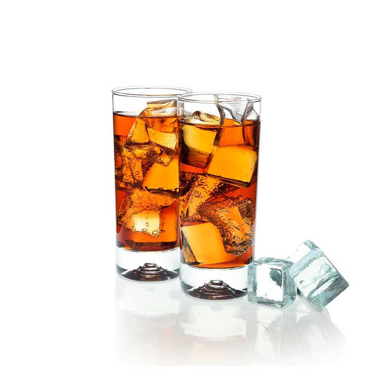 Combo Refrigerador Frío Directo Hisense RB215NR 165 lts. + Licuadora Sport Hyundai HY1050J 500 ml. + Set de 6 Vasos Trago Largo Cristar Vidrio Manhatan 450 ml