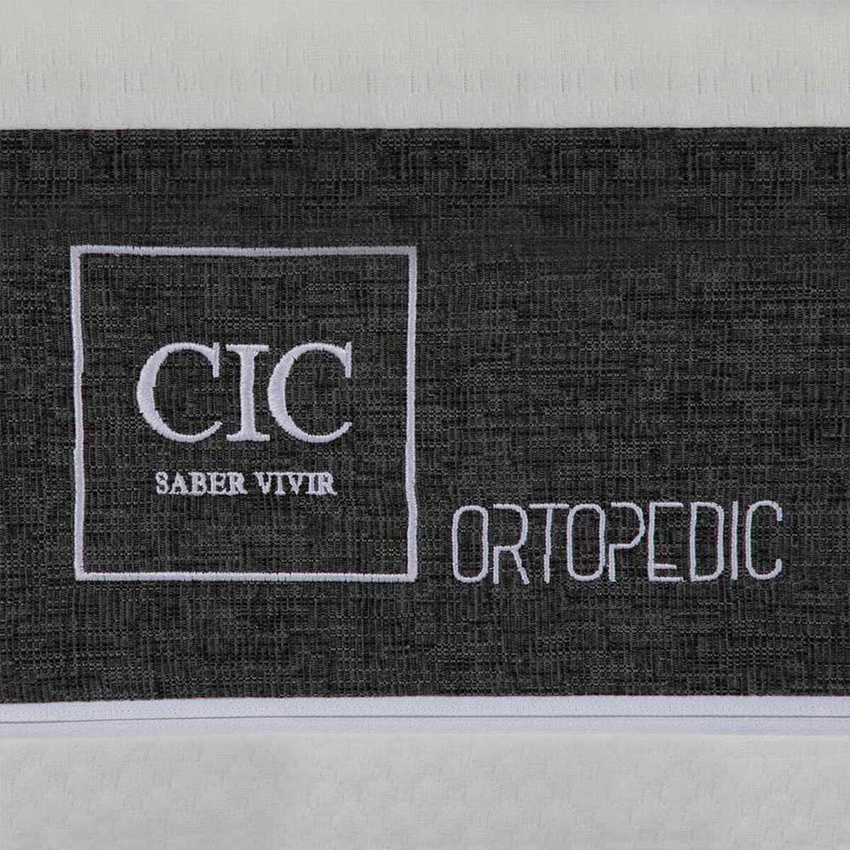 Cama Europea CIC Iron Smart 2 Plazas Ortopedic + Respaldo Black Tapizado + Fald&oacute;n