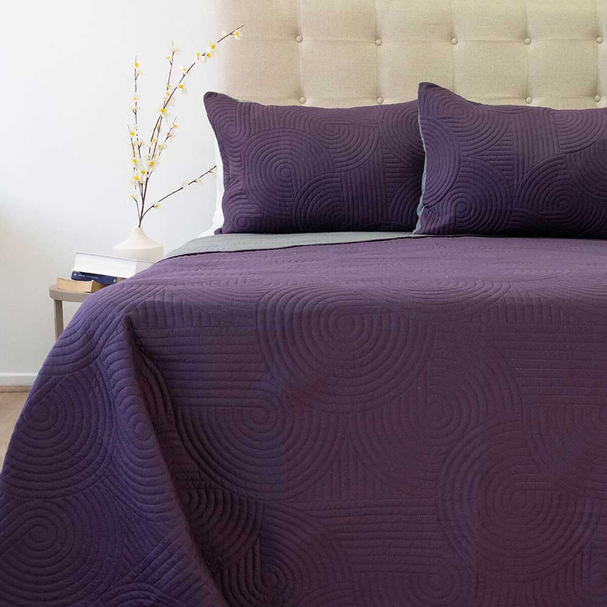 Quilt Doral 2 Plazas Obispo Gris Origins