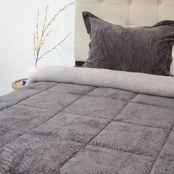 Cubrecama Doral 1,5 Plazas Gris Outboss Sherpa