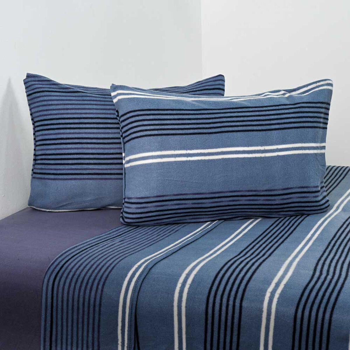 Juego de S&aacute;banas Polar American Family King Ben No Aplica Azul