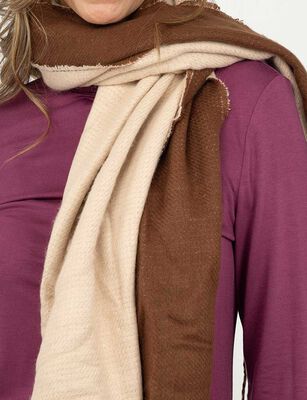 Imagen 2 del producto Bufanda de Lanas con Flecos Mujer Bside