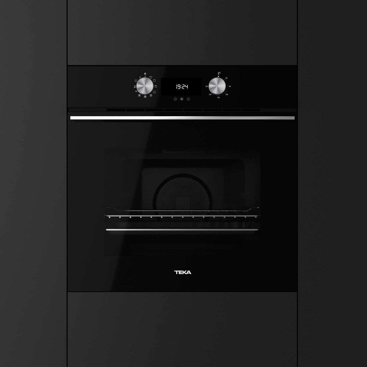 Horno Empotrable Teka HLB 8400 BK 63 lts.