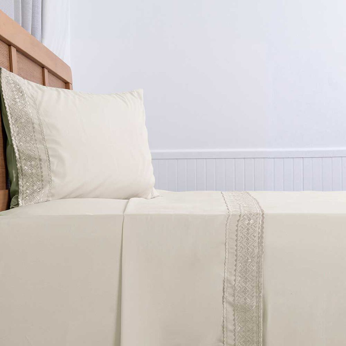 Juego de Sábanas Liso Plumetti 1,5 Plazas Broderie Beige