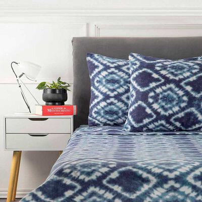 Imagen 1 del producto Juego De Sábanas Polar Casanova 1.5 Plazas Greek, Paisley