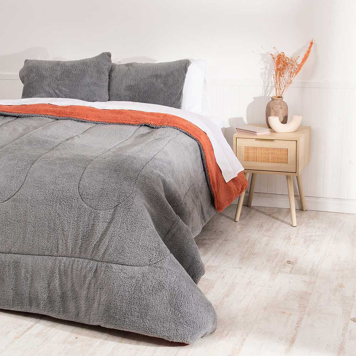 Plumón Mashini 1,5 Plazas Liso Gris