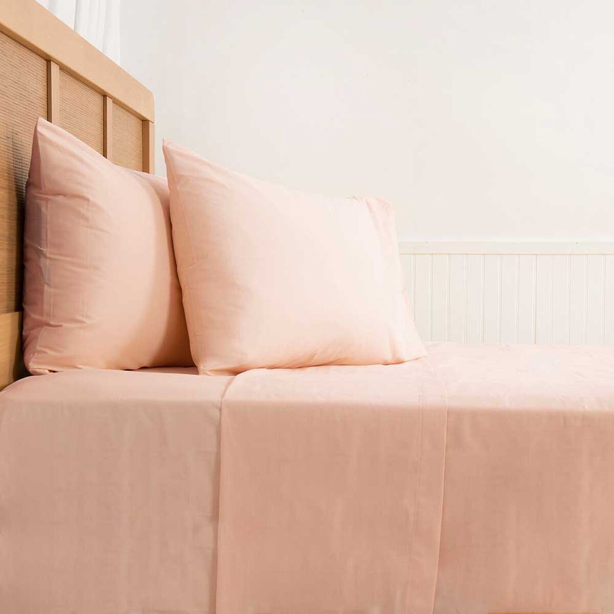 Juego de S&aacute;banas Mashini 144 Hilos King Liso Malva