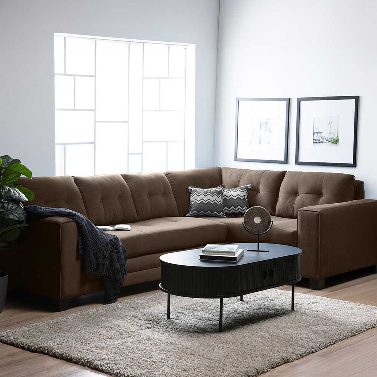 Sof&aacute; Seccional Derecho Living Factory Dubai 5 Cuerpos Chocolate
