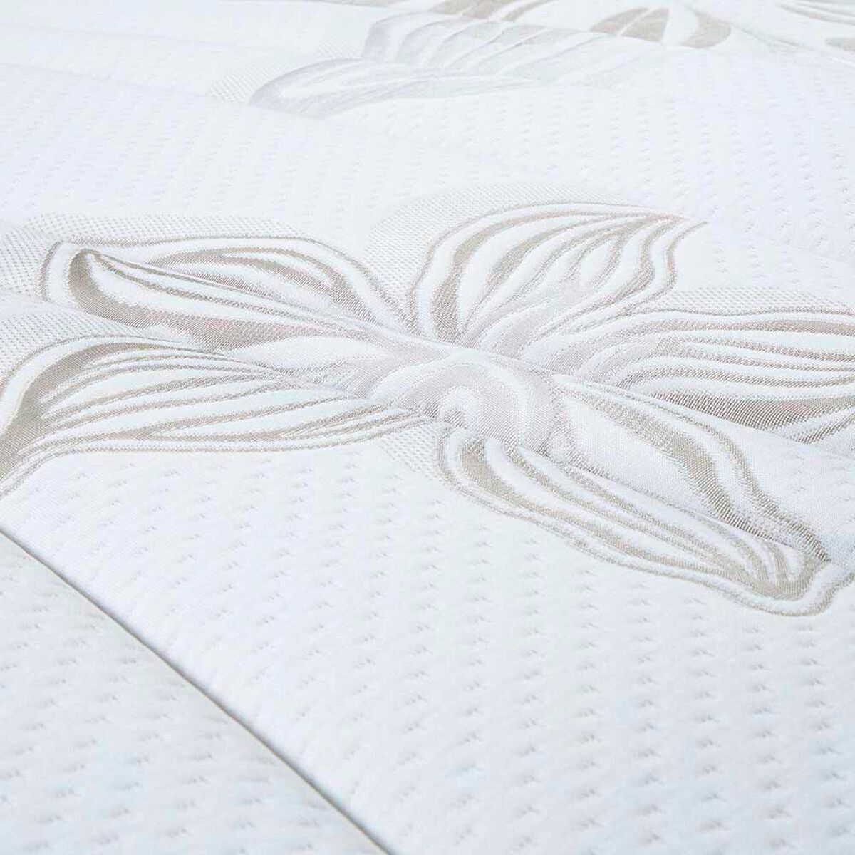 Cama Europea Rosen Base Dividida 2 Plazas Art 4 + Respaldo + 2 Veladores Niebla