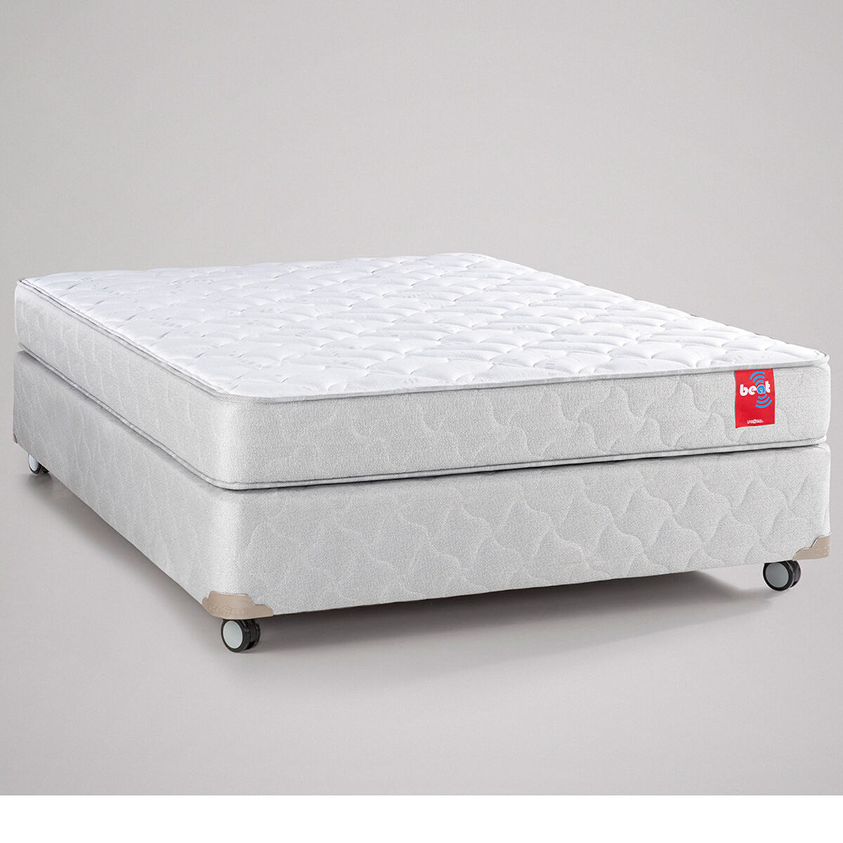 Combo Cama Americana Rosen 2 Plazas Beat + Respaldo + 2 Veladores Casanova Nogal + Plum&oacute;n + S&aacute;banas + 2 Almohadas
