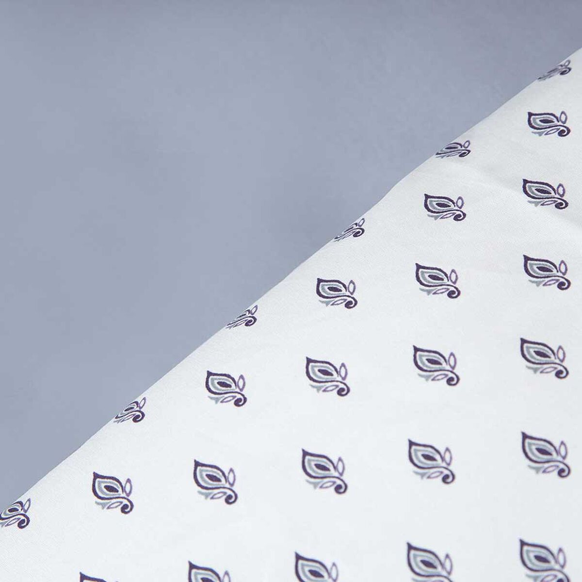 Set Plum&oacute;n Bicolor + Juego de S&aacute;banas Zibel 2 Plazas Mora Gris