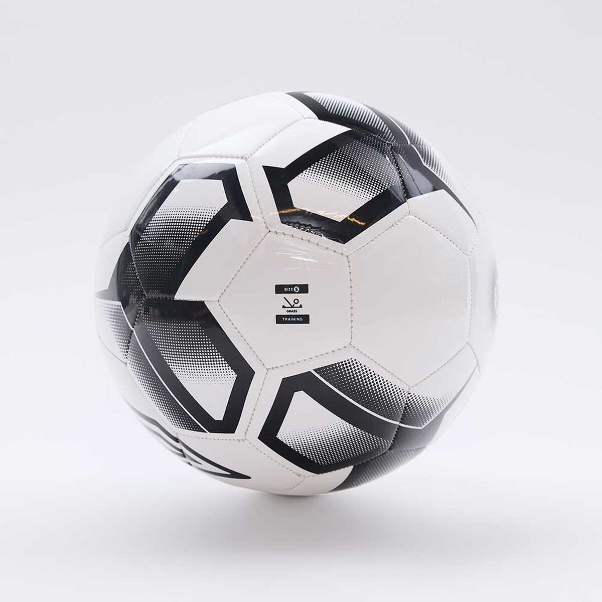 Bal&oacute;n F&uacute;tbol Umbro Neo Swerve