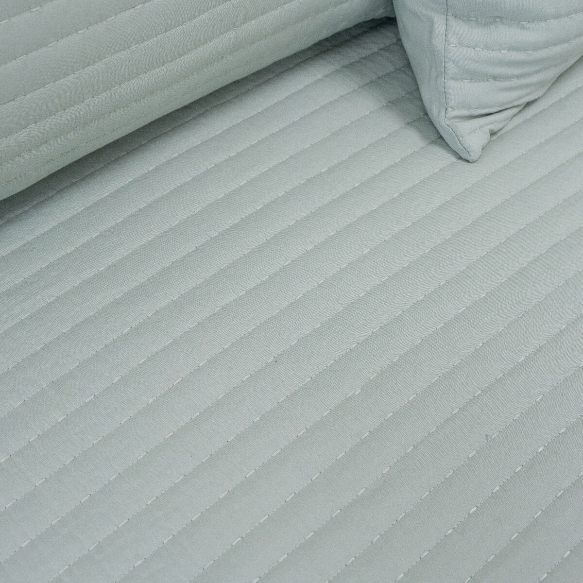 Quilt Doral 2 Plazas Lumi Marne Verde