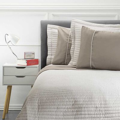 Set Quilt + Juego de Sábanas Casanova 2 Plazas Taupe